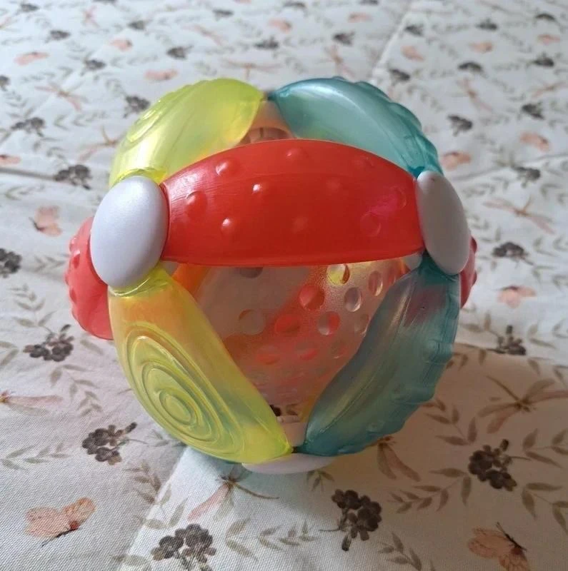 Brinquedo bola